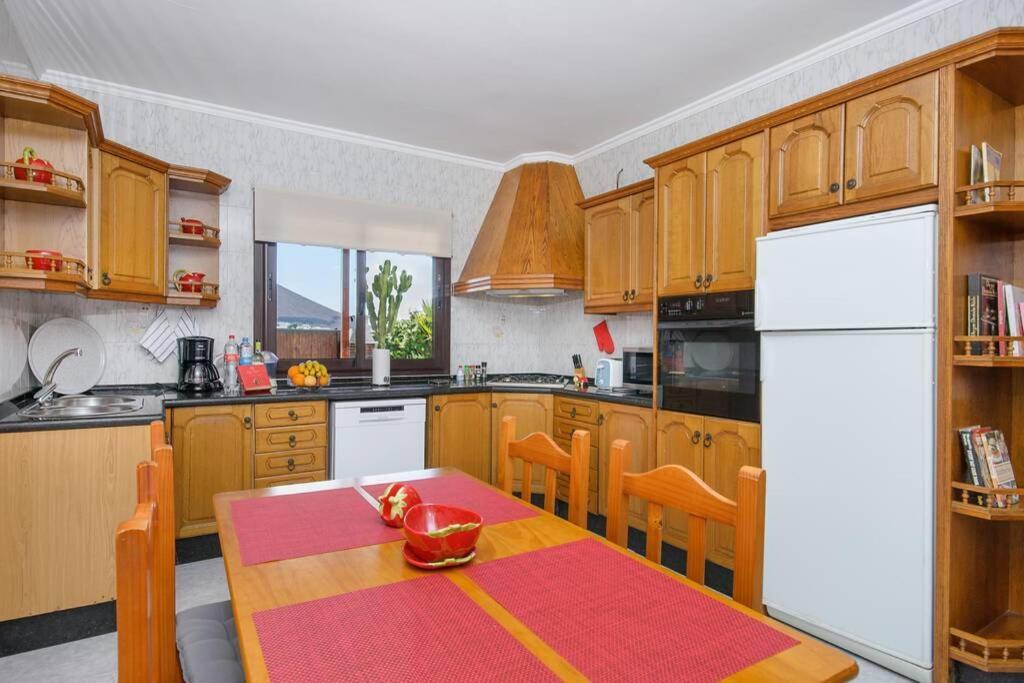 Casa Gasparini Tahiche Bagian luar foto